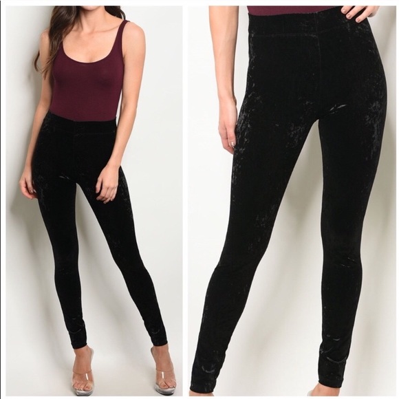 🖤Black Velvet Leggings 🖤 - Picture 3 of 3